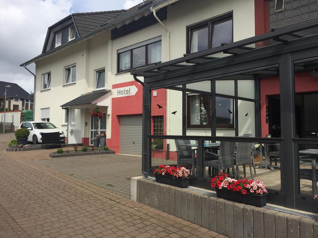 Hotel Colosseum Rheinböllen Екстериор снимка