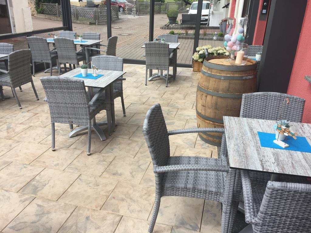 Hotel Colosseum Rheinböllen Екстериор снимка