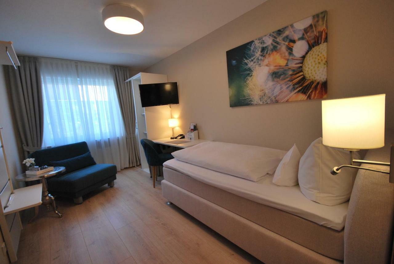 Hotel Colosseum Rheinböllen Екстериор снимка