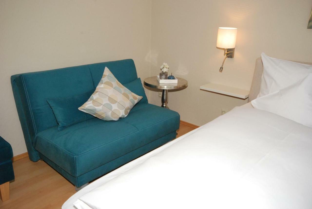 Hotel Colosseum Rheinböllen Екстериор снимка