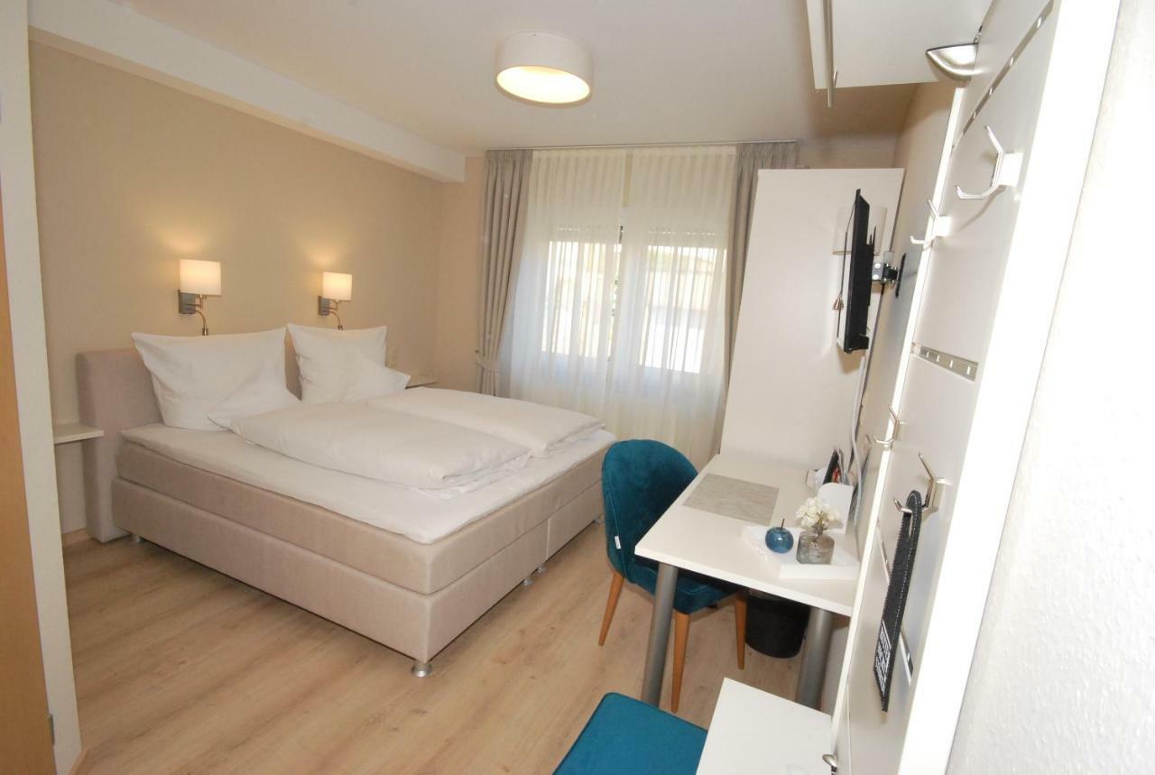 Hotel Colosseum Rheinböllen Екстериор снимка
